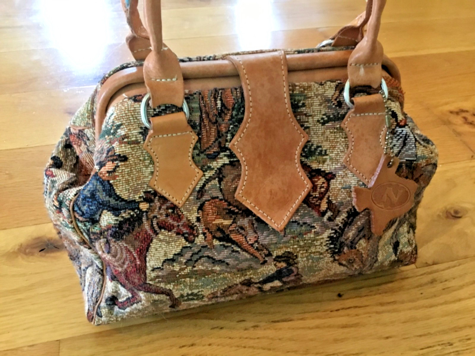 Listing photo 1